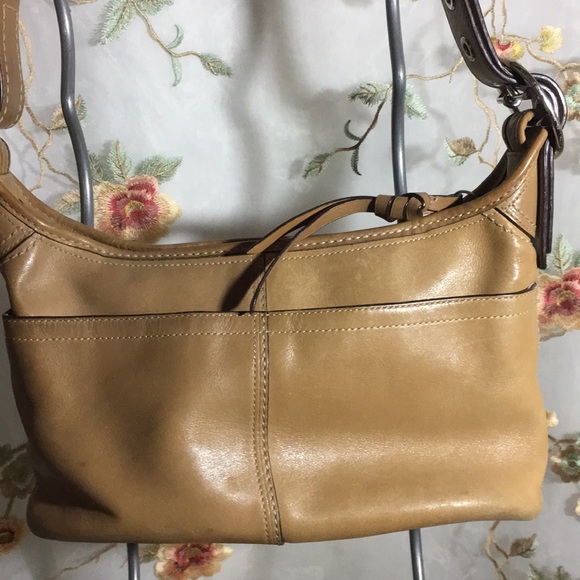 COACH Tan Leather Shoulder Bag F13354 - Picture 3 of 8